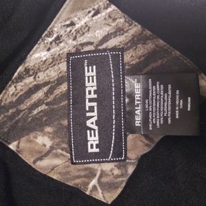 Realtree jacket size Large